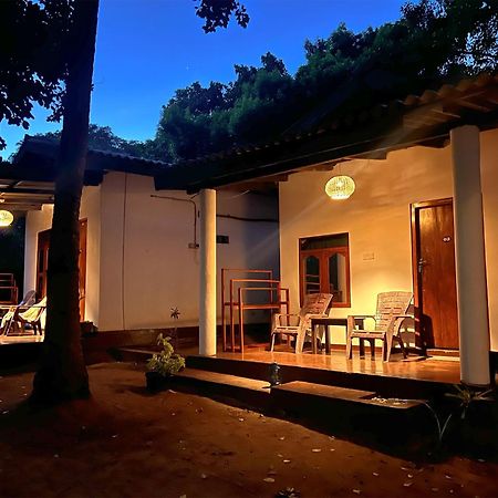 Ocean Vibe Srilanka Hotel Arugam Bay Exterior foto